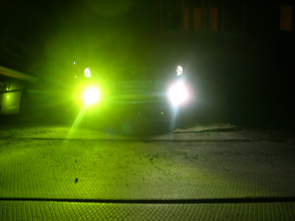Фото в бортжурнале Toyota Auris (1G)