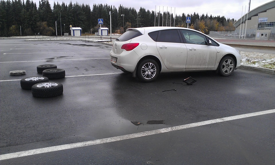 Фото в бортжурнале Opel Astra J