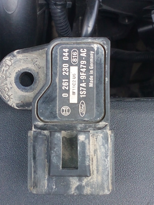 Фото в бортжурнале Ford Mondeo IV. Запчасти на фото: 0261230044, 1S7A9F479AC