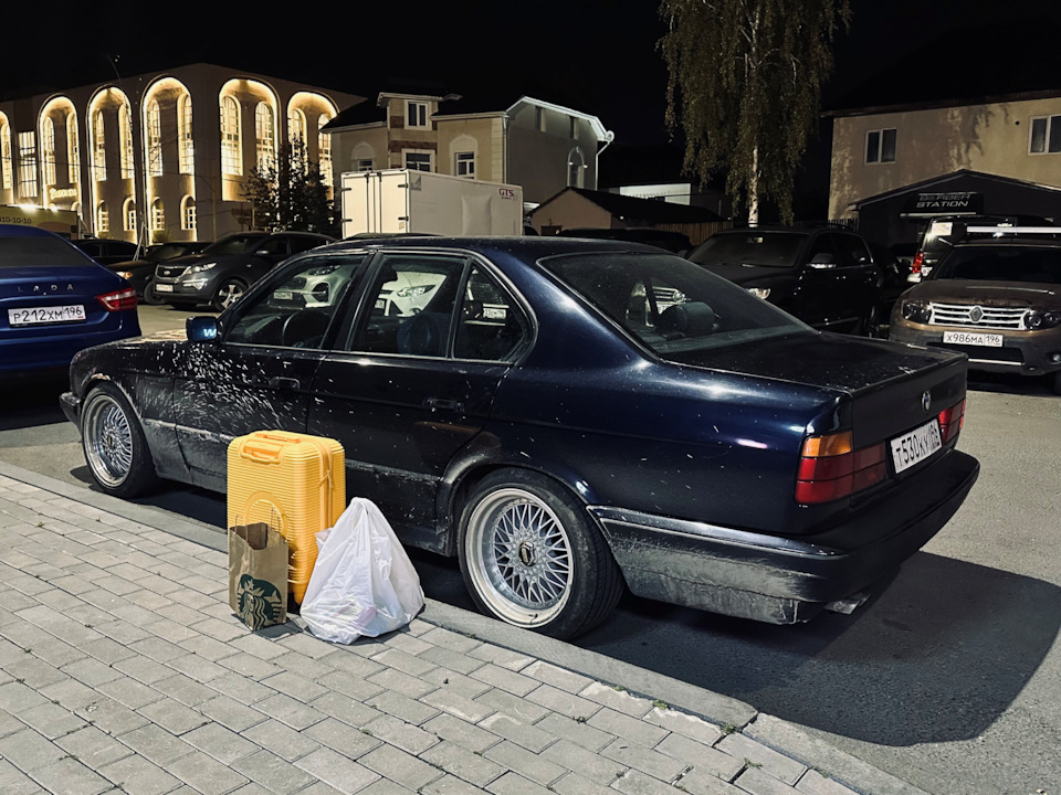 Фото в бортжурнале BMW 5 series (E34)