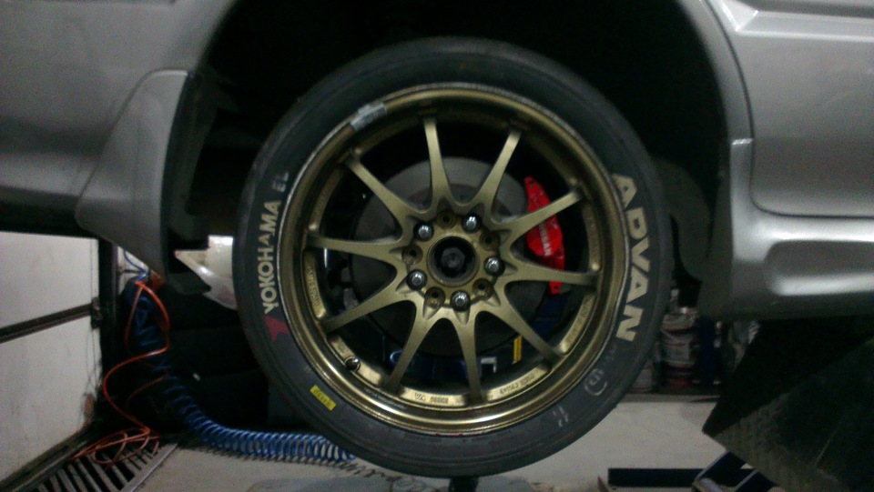 Фото в бортжурнале Nissan Skyline (R34)