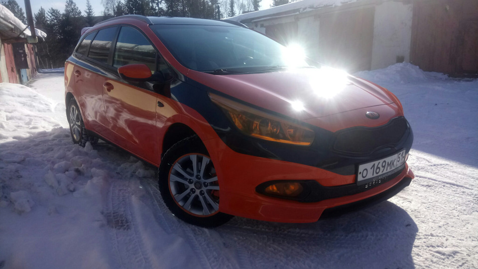 Фото в бортжурнале KIA Ceed SW (2G)