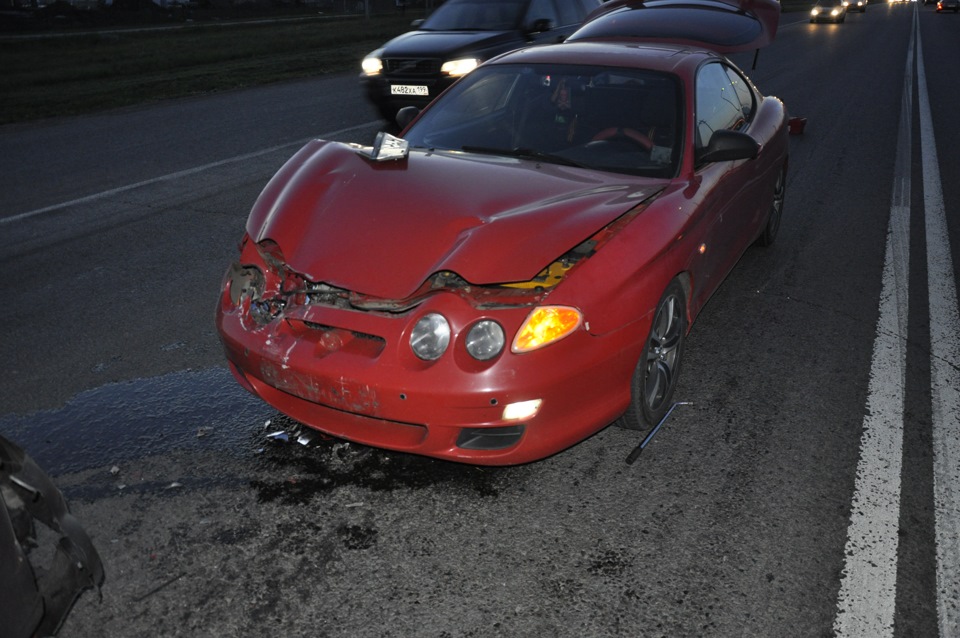 Фото в бортжурнале Hyundai Tiburon (RD)