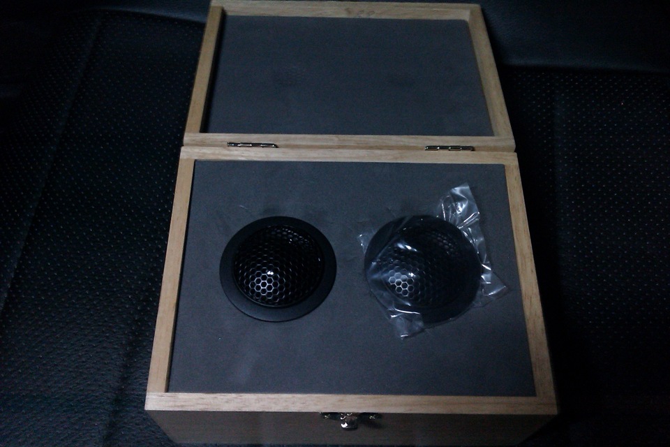 Фото в бортжурнале Toyota Corolla (140/150)