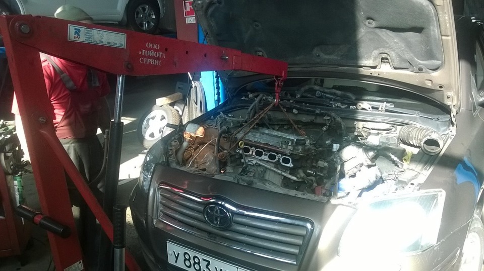 Фото в бортжурнале Toyota Avensis II