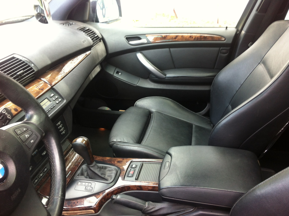 Фото в бортжурнале BMW X5 (E53)