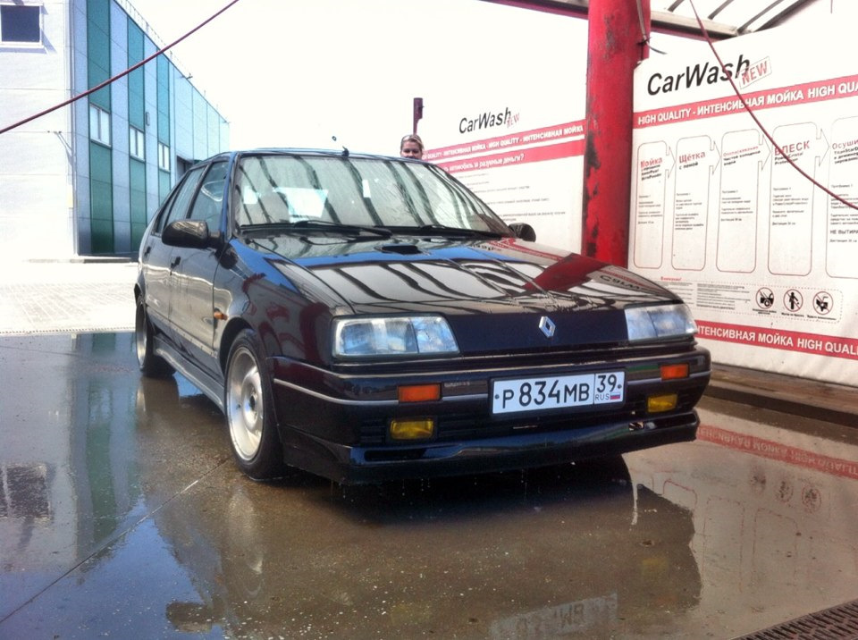 Фото в бортжурнале Renault 19