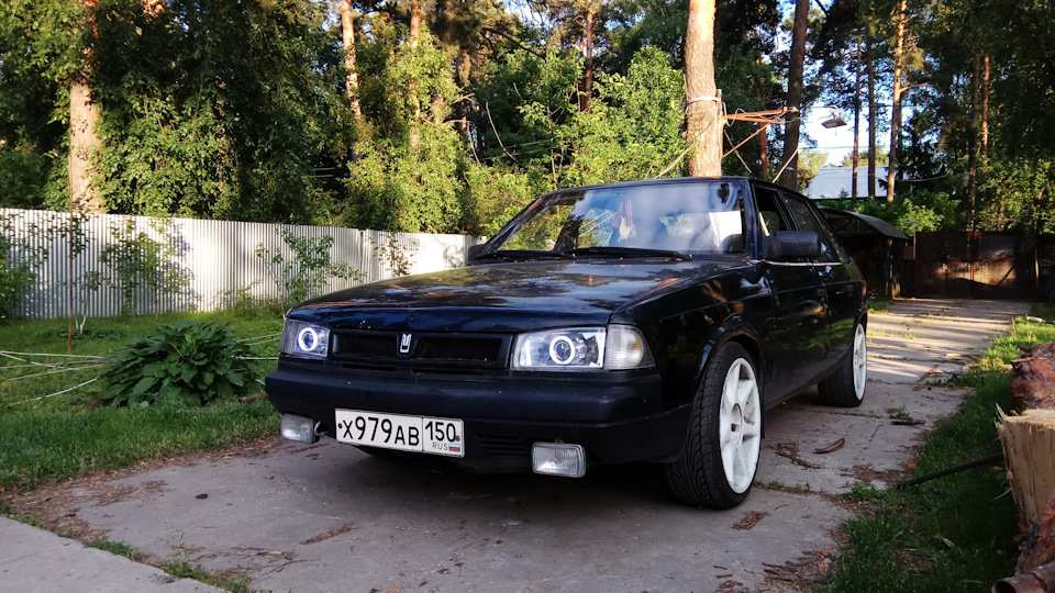 Moskvich Svyatogor Пока что чёрный