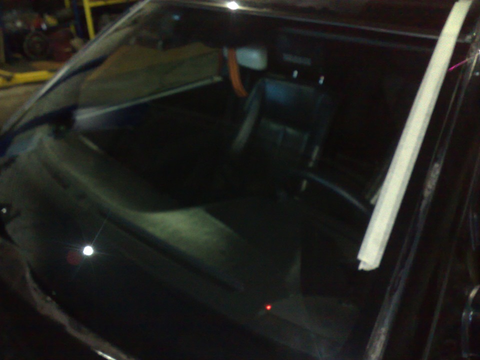 1 — Mercedes-Benz E-Class (W210)