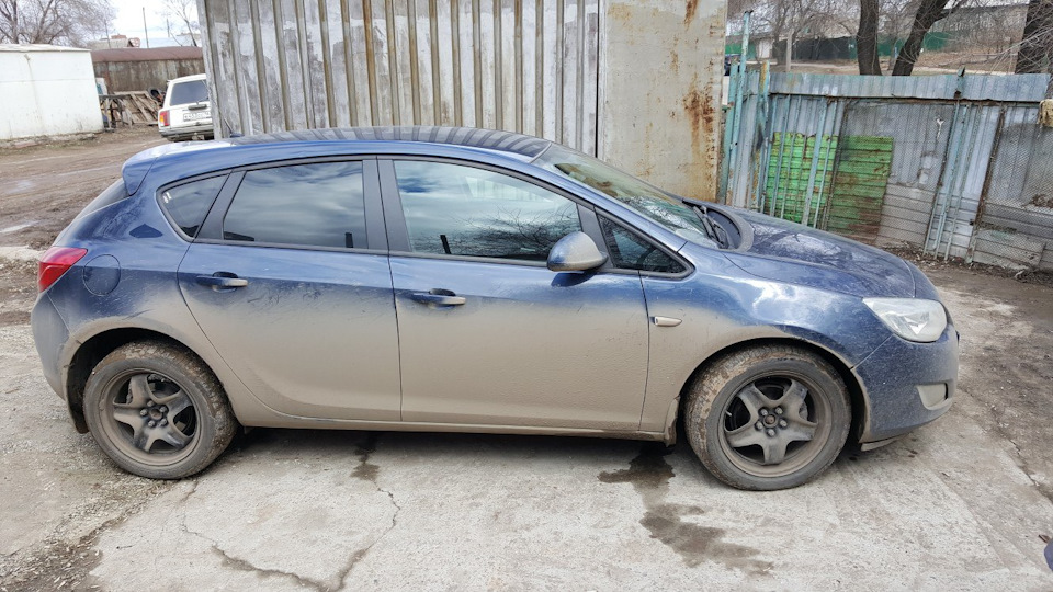 Фото в бортжурнале Opel Astra J