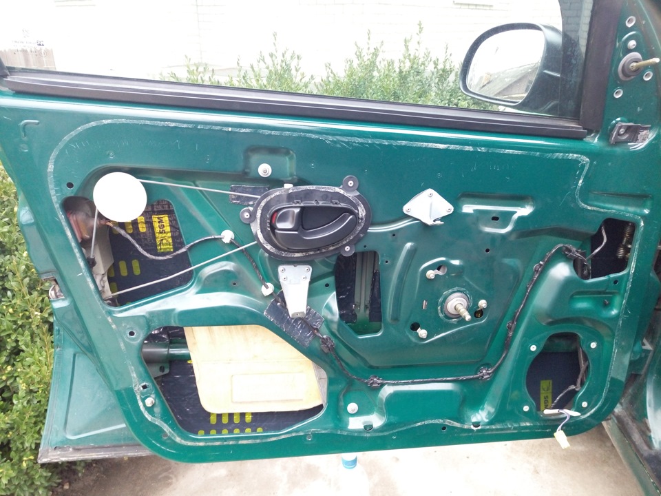 Фото в бортжурнале Peugeot 406