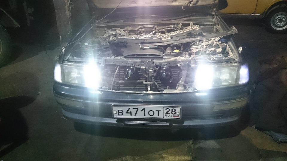 Photo from the logbook Toyota Crown (S140)
