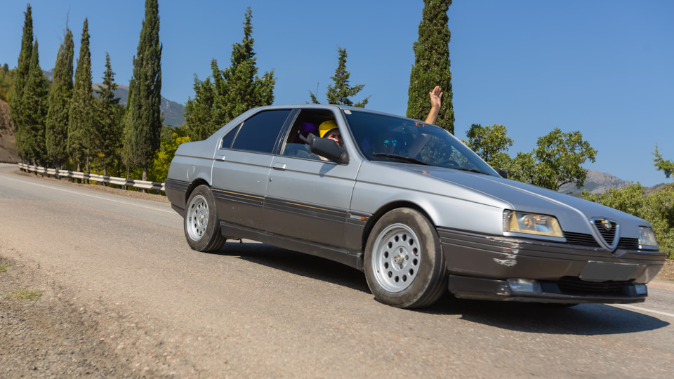 Alfa Romeo 164