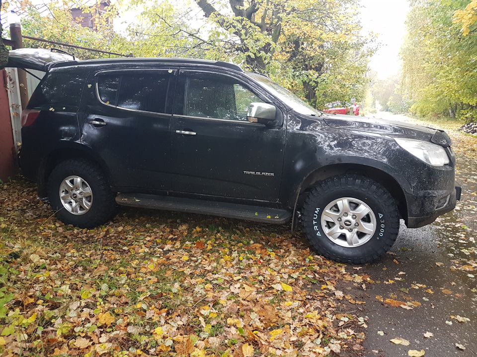 Вид с боку — Chevrolet TrailBlazer (2G)