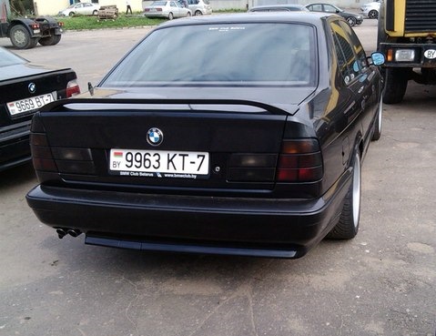Фото в бортжурнале BMW 5 series (E34). Запчасти на фото: B1621