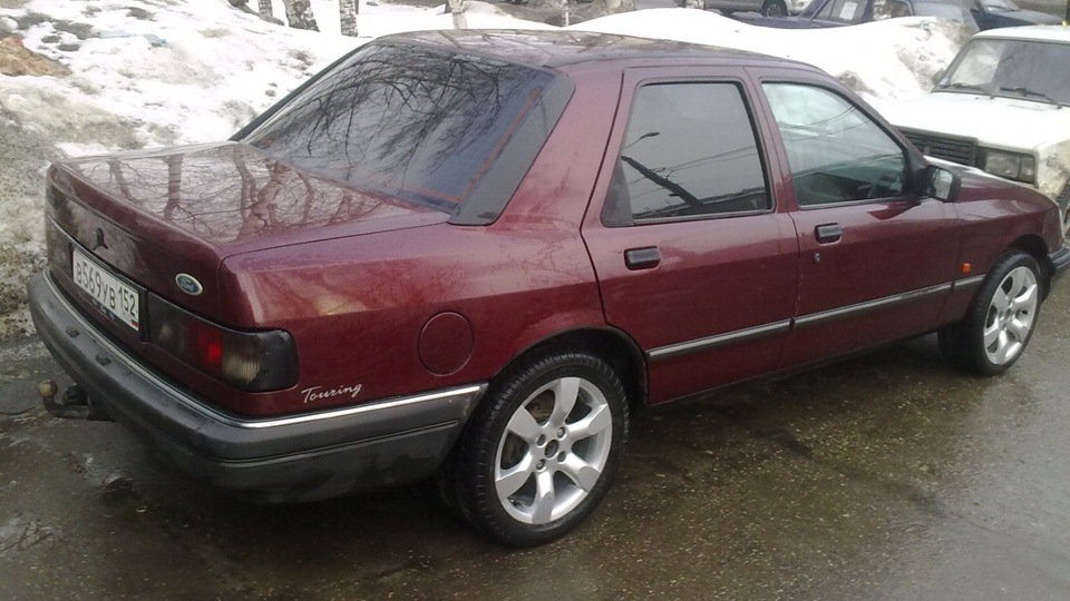 Ford Sierra 2.0 DOHC Вишня