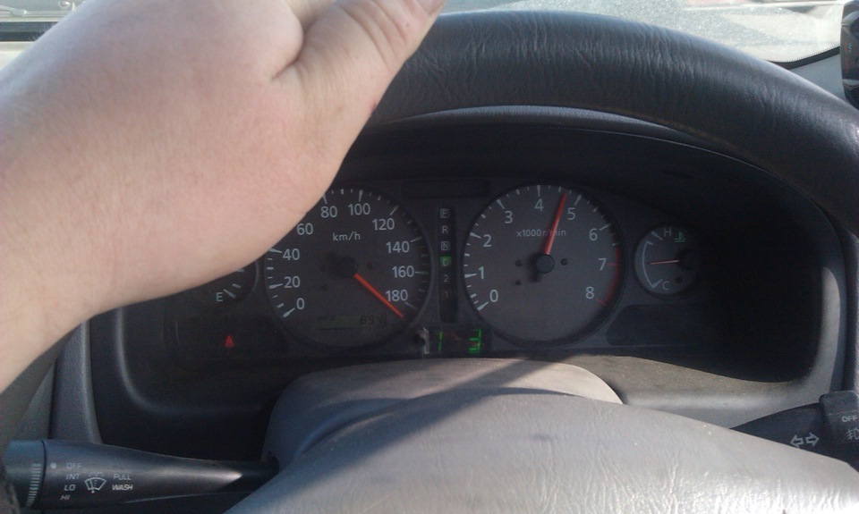 Фото в бортжурнале Nissan Sunny (B15)