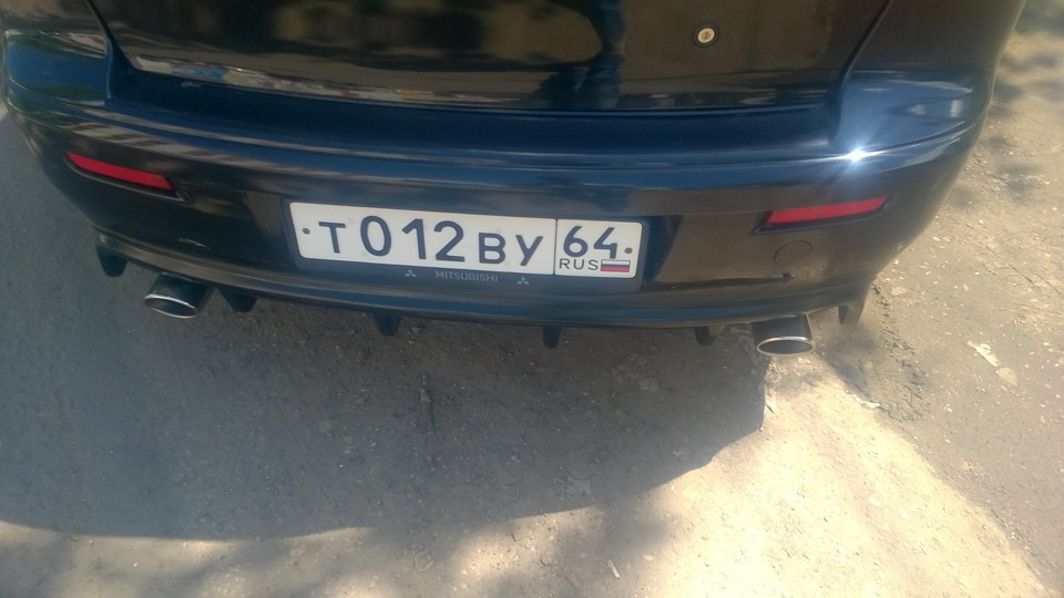 8. Вытащили насадки по уровню клыков на диффузоре! — Mitsubishi Lancer X. Запчасти на фото: T012B