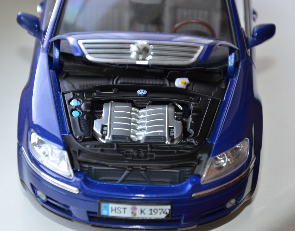 Volkswagen Phaeton 1/18 by AutoArt — Сообщество «Масштабные Модели