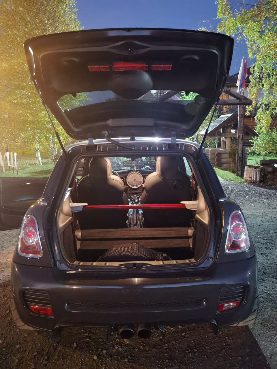 Photo from the logbook MINI John Cooper Works GP (R56)