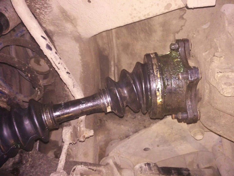 Фото в бортжурнале Toyota Crown (S140)