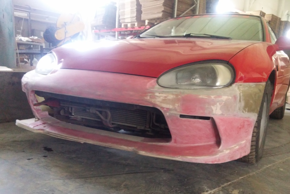 . — Mazda MX-3