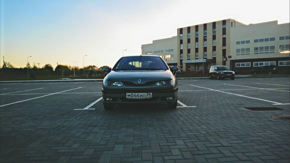 Фото в бортжурнале Renault Laguna I