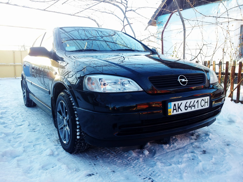 Фото в бортжурнале Opel Astra G. Запчасти на фото: 6441CH