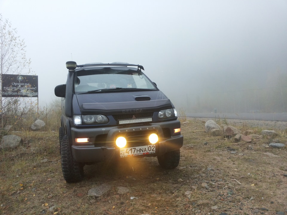 Фото в бортжурнале Mitsubishi Delica (L400)