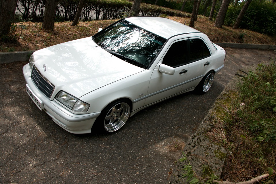 Фото в бортжурнале Mercedes-Benz C-Class (W202)