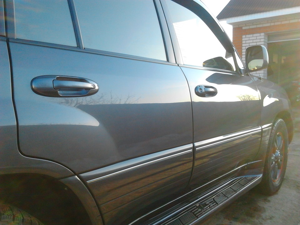 Фото в бортжурнале Lexus LX (UZJ100)