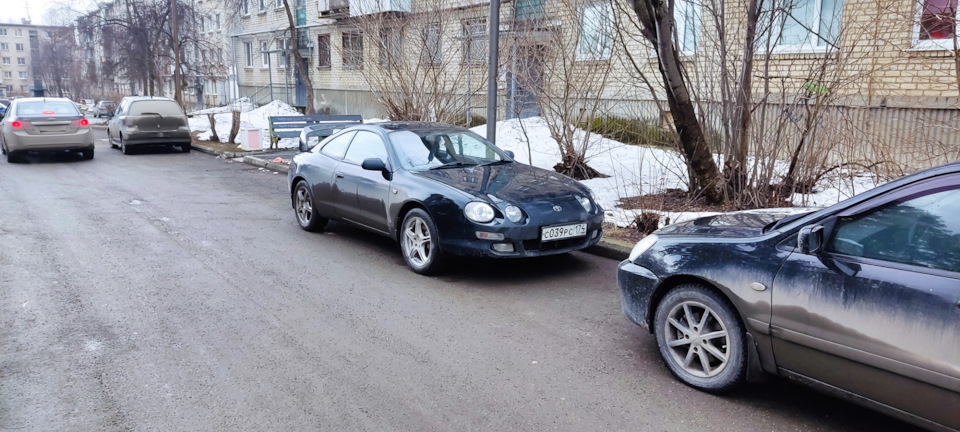 час назад помыл — Toyota Celica (200)
