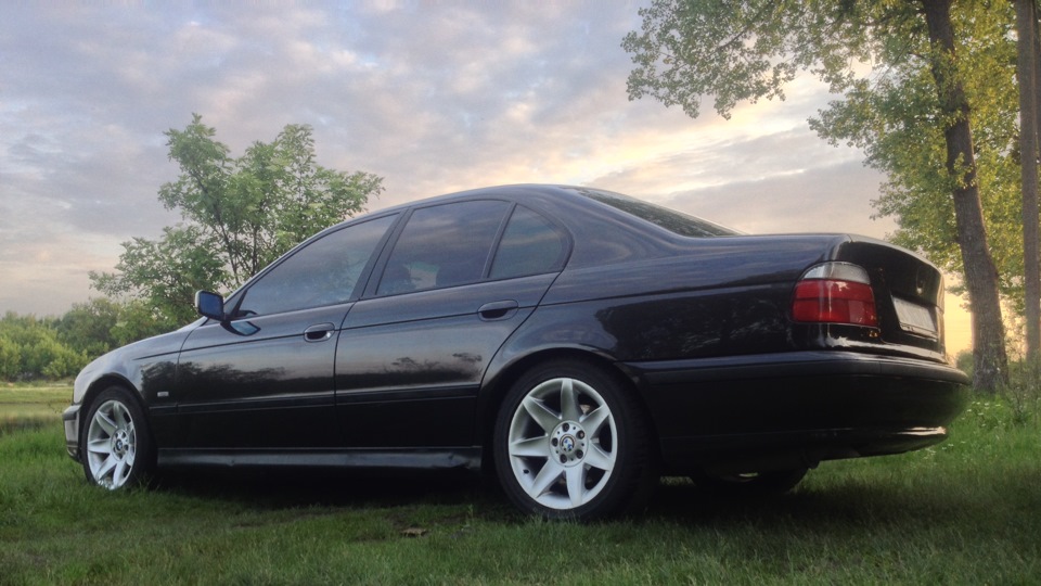 BMW 5 series е39 мотор м62