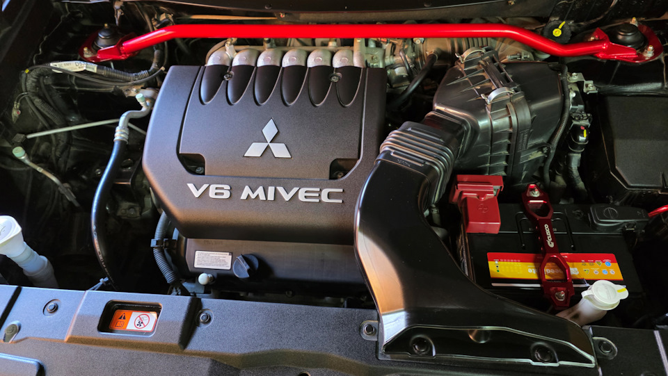 Фото в бортжурнале Mitsubishi Outlander (3G)