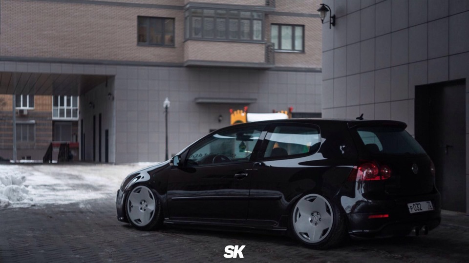 Фото в бортжурнале Volkswagen Golf R Mk5