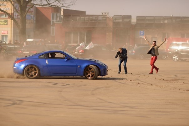 Фото в бортжурнале Nissan 350Z