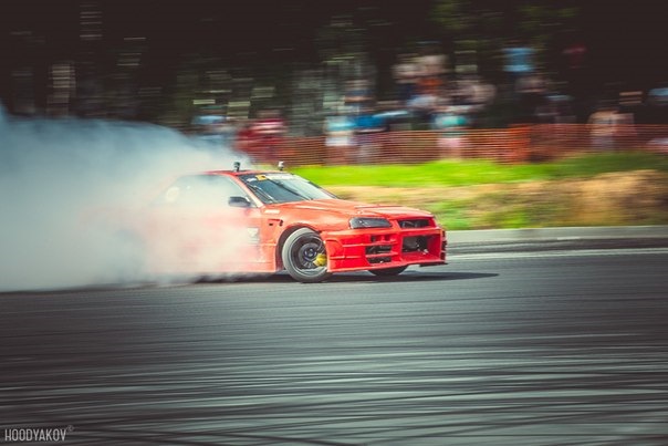Фото в бортжурнале Nissan Skyline (R32)