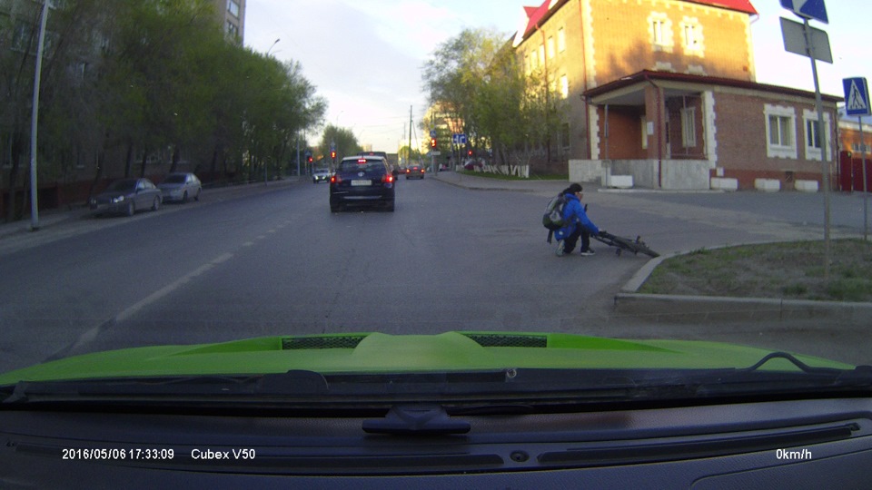 пять — Lada Приора седан