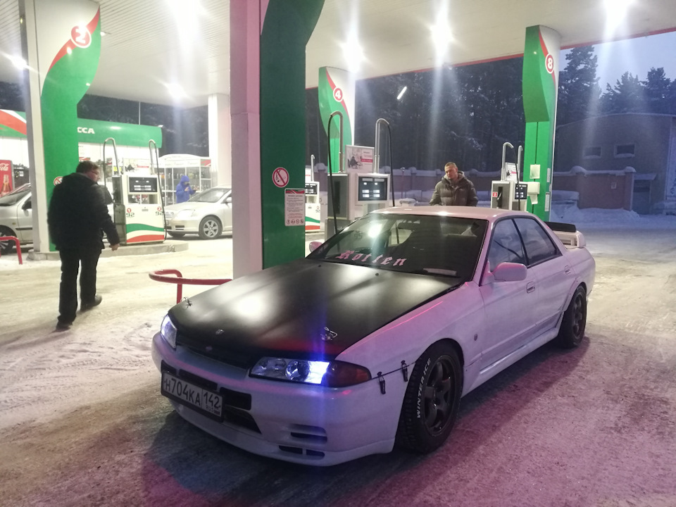 Photo from the logbook Nissan Skyline (R32)
