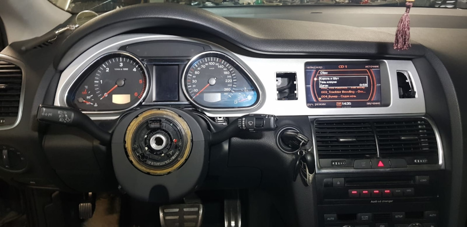 Фото в бортжурнале Audi Q7 (1G)