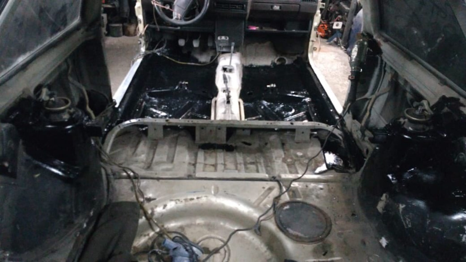 Фото в бортжурнале Volkswagen Golf Mk2