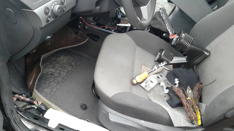 Фото в бортжурнале Opel Astra H