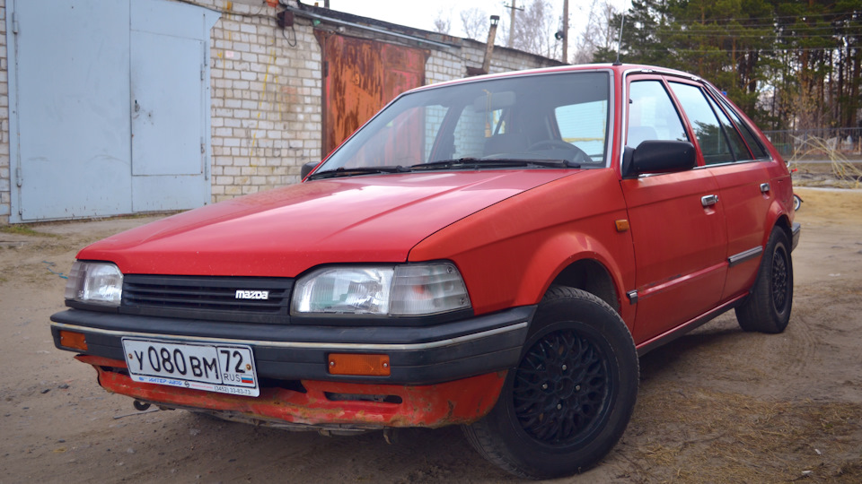 Mazda 323 Буду лялей