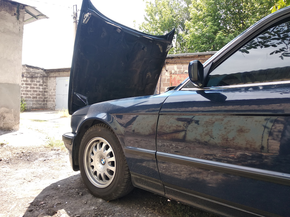 Фото в бортжурнале BMW 5 series (E34)