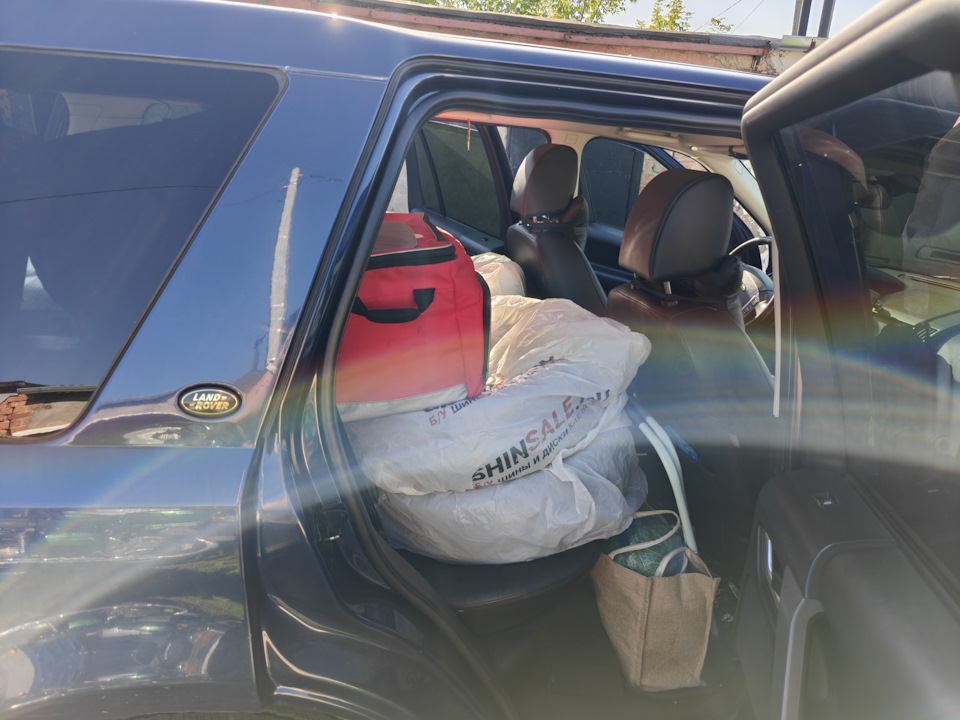 Даже место ещё есть — Land Rover Freelander 2 (L359)