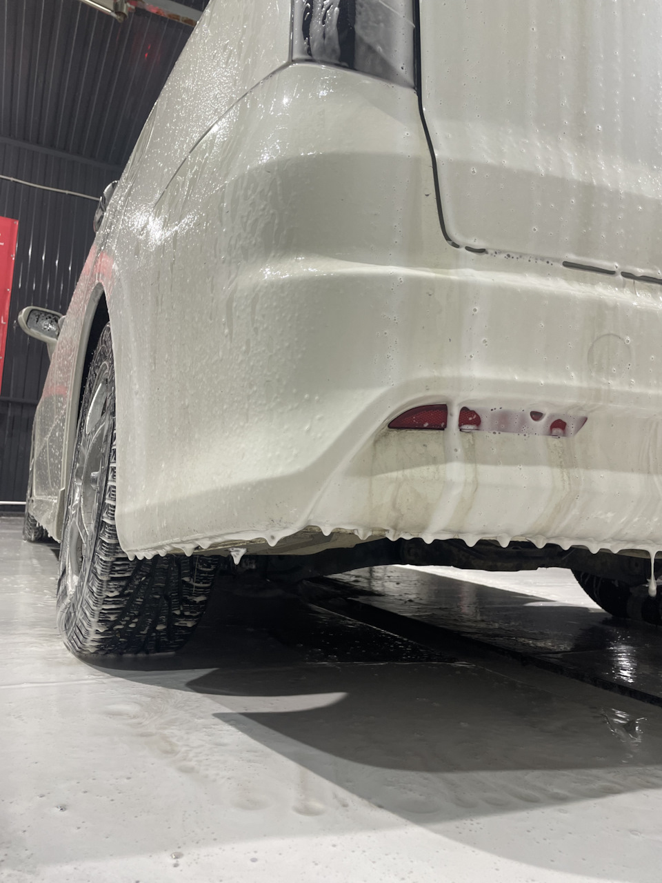 Фото в бортжурнале Honda Stream (RN6-9)