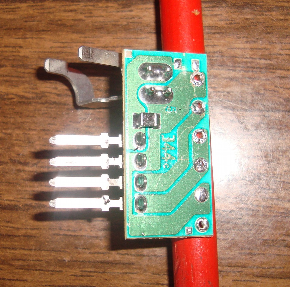 выпаял микрик — Opel Corsa D