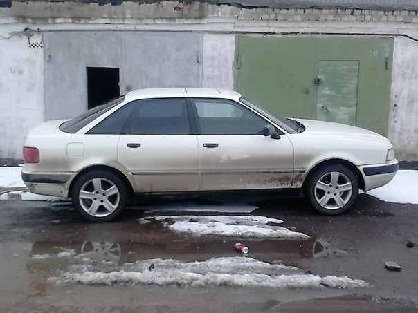 Фото в бортжурнале Audi 80 (B4)