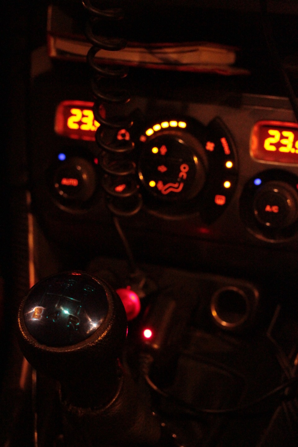 Фото в бортжурнале Peugeot 308 (1G)