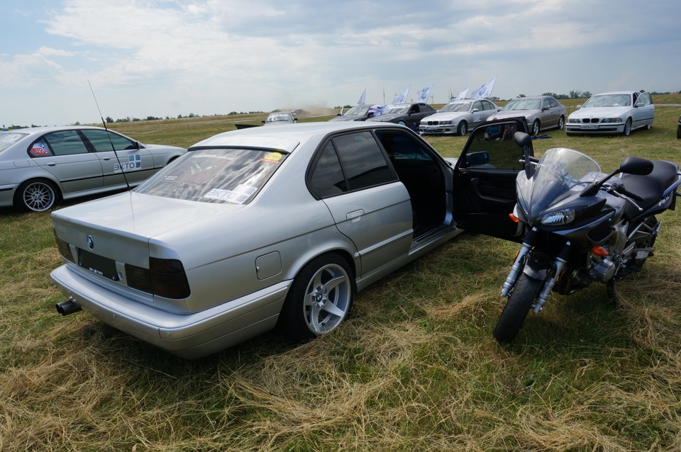 Фото в бортжурнале BMW 5 series (E34)